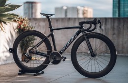 specialized_allez_sprint_comp_49_enve65_sramred_berklupina